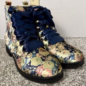 Dirty Laundry Velvet Moto Floral Combat Boho Multicolor Boots Size 7